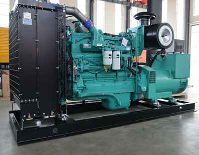 南京杨金项目管理有限公司100KW康明斯柴油发电机多少钱